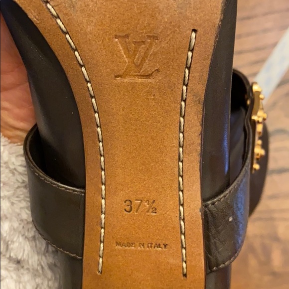 Louis Vuitton Booties for women size 37 1/2 - Picture 4 of 5